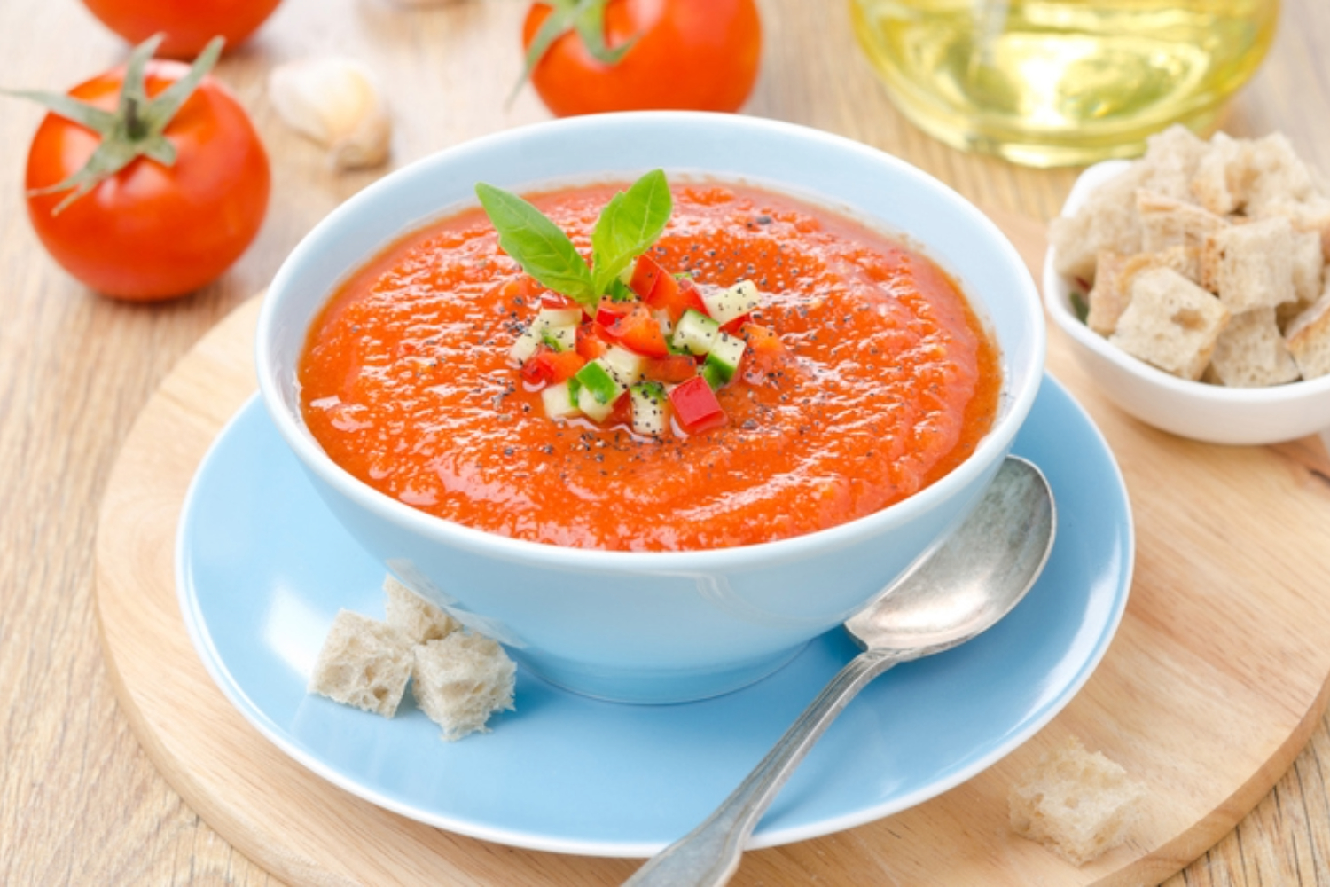 İspanyolların Meşhur Soğuk Çorbası Gazpacho Nasıl Yapılır