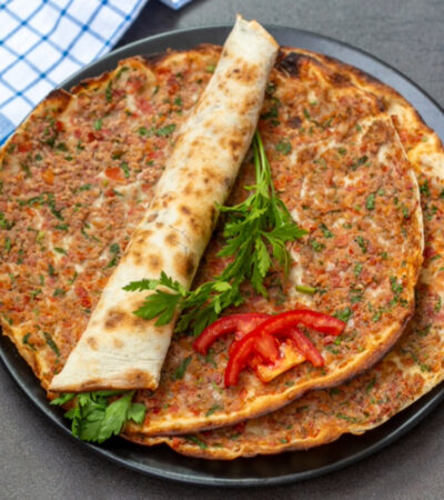 Tost Makinesinde Ev Yapımı Lahmacun Hazırlama Rehberi